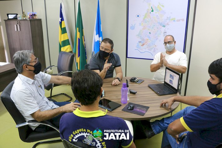 Mobilidade urbana: Vice-prefeito de Jataí, Secretário de Obras e técnicos da UFJ discutem ciclovias