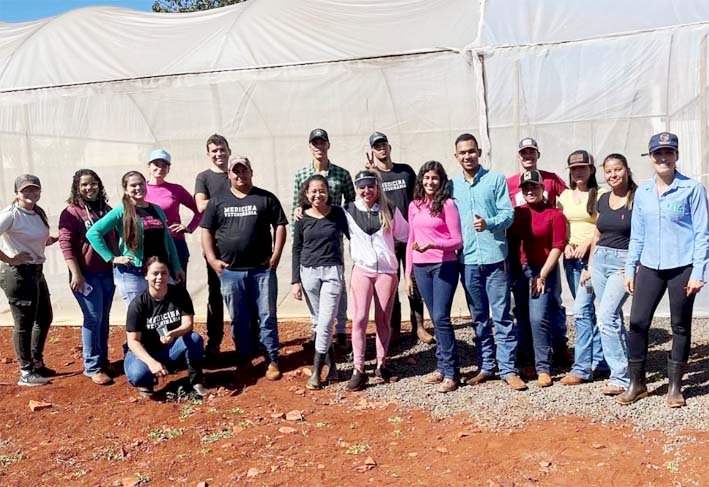 Dia da Agricultura: estudantes de Ciências Agrárias da Una criam horta comunitária para grupos em situação de vulnerabilidade  social