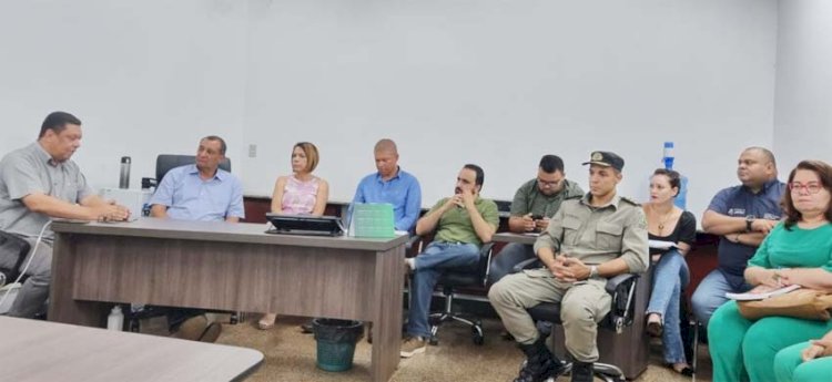 Prefeitura discute medidas de segurança nas escolas de Jataí